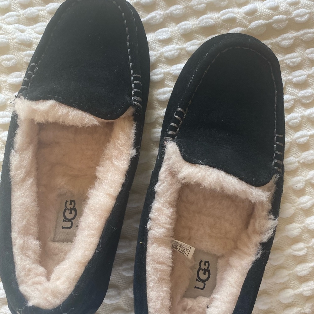 ugg ansley slippers